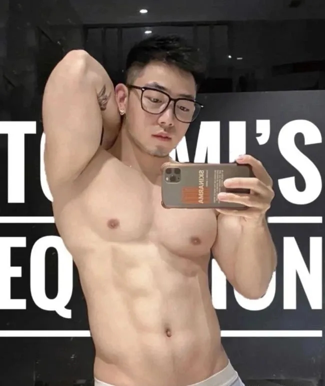 宁波这对双胞胎肌肉帅哥火了！ - 51虹马