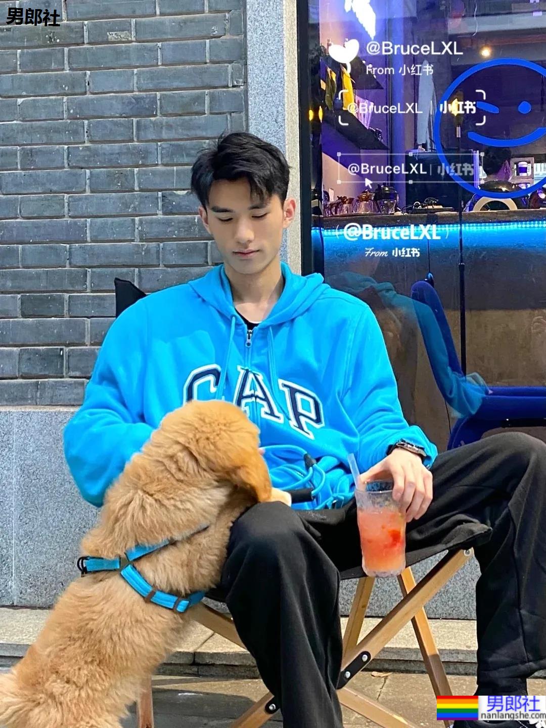 18岁毛球小哥哥太帅了！ - 51虹马