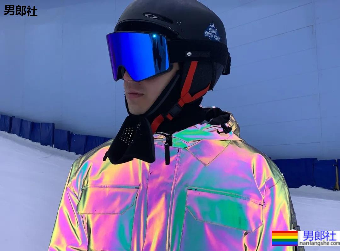 专访网红帅哥刘聪:寸头男生到底有多欲!四川屈楚萧太爱了! - 51虹马 专访网红帅哥刘聪:寸头男生到底有多欲!四川屈楚萧太爱了! - 51虹马