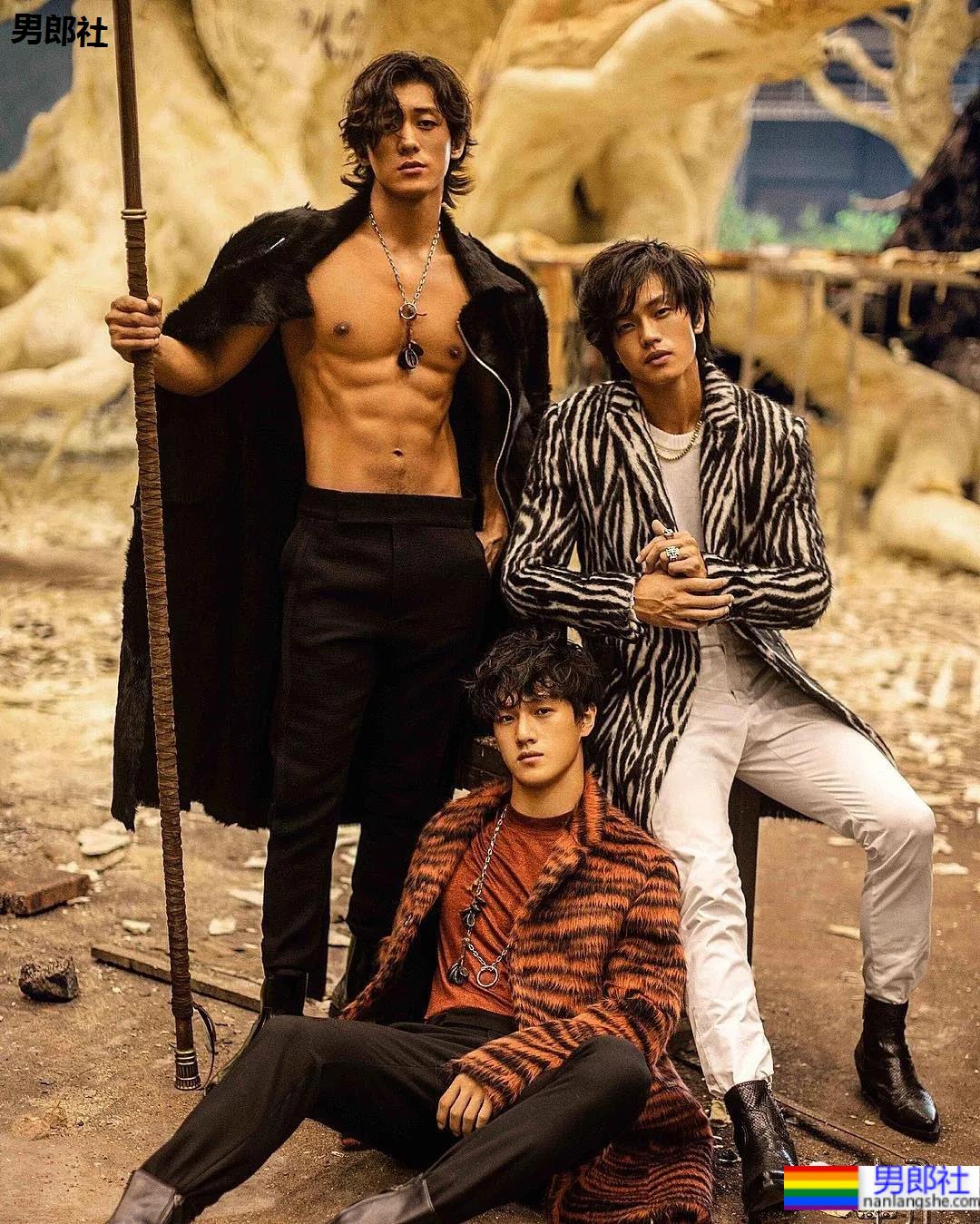 肌肉渣男戚成钢火了!189CM某音长腿男神早期视频被扒,这身子绝了…… - 51虹马 肌肉渣男戚成钢火了!189CM某音长腿男神早期视频被扒,这身子绝了…… - 51虹马