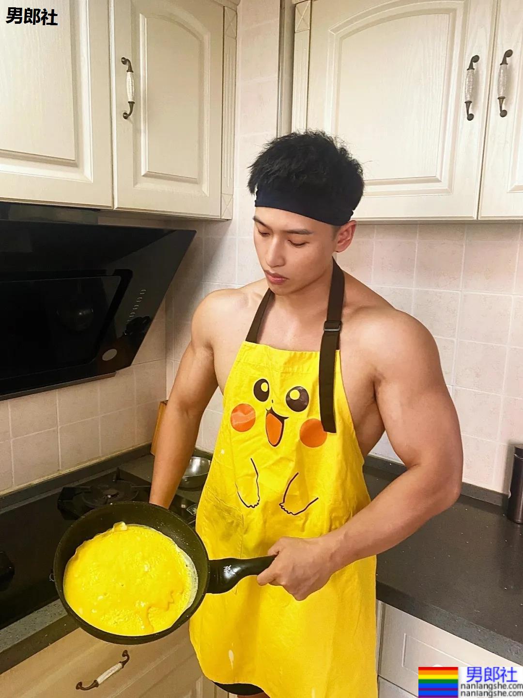 能打拳会做饭还有男友标准身材，了解一下？ - 51虹马