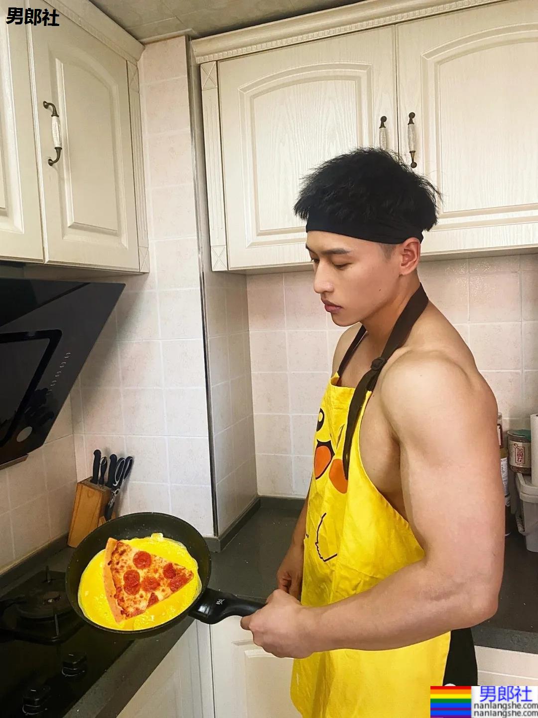 能打拳会做饭还有男友标准身材，了解一下？ - 51虹马