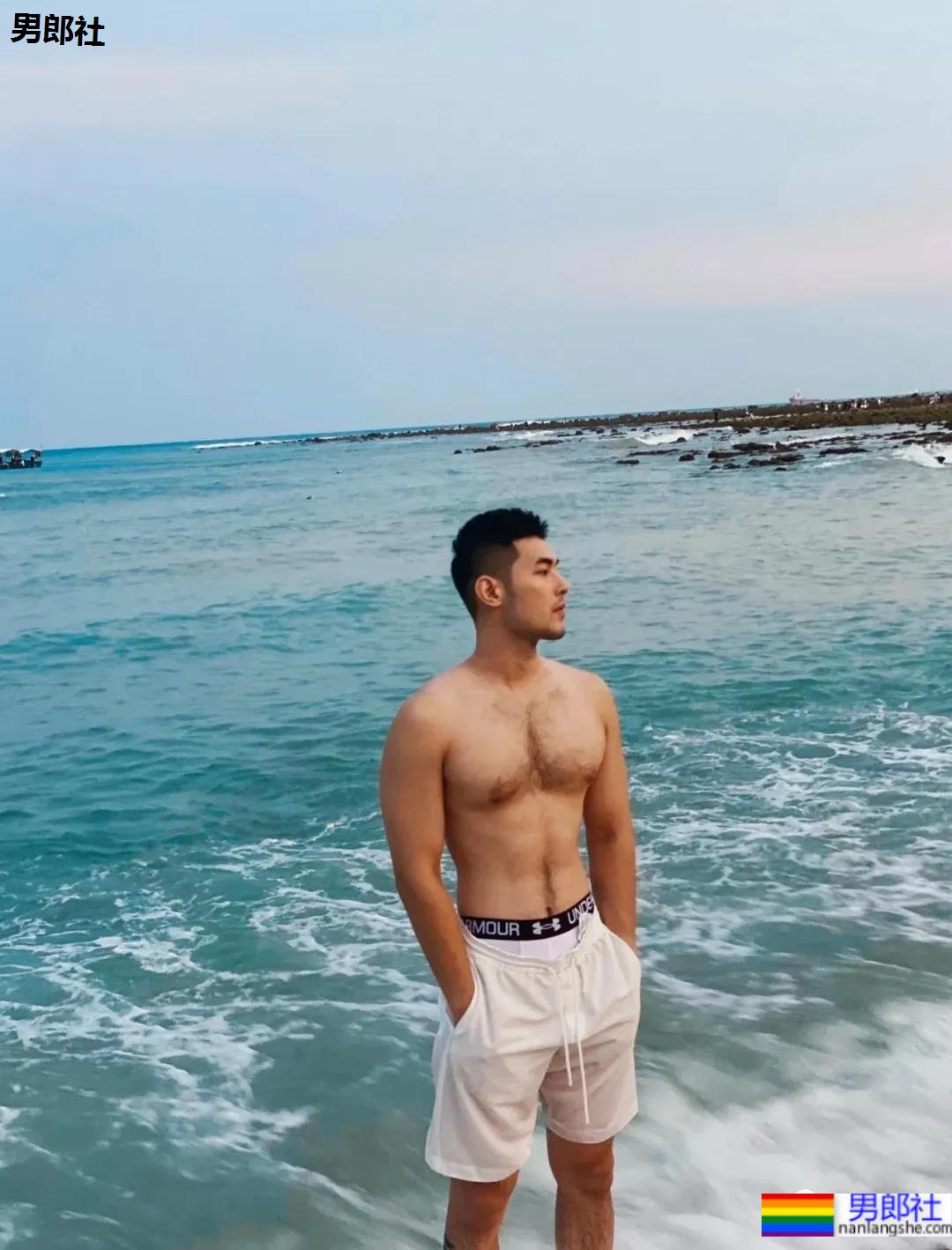 有这样的男朋友,可以玩很多角色扮演吧! - 51虹马 有这样的男朋友,可以玩很多角色扮演吧! - 51虹马