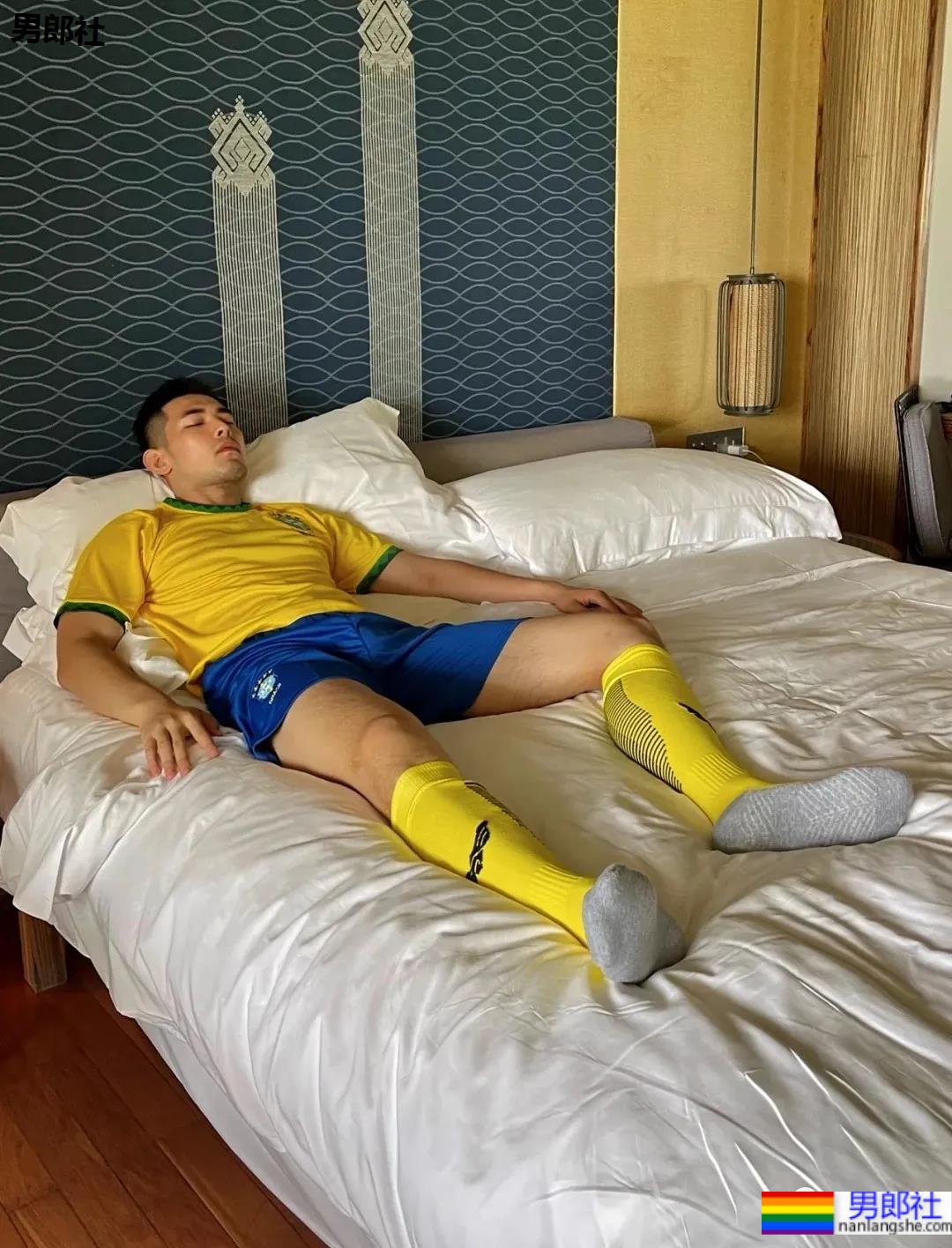 有这样的男朋友,可以玩很多角色扮演吧! - 51虹马 有这样的男朋友,可以玩很多角色扮演吧! - 51虹马