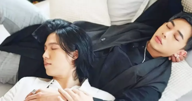 5部:他俩上床了,啊啊啊啊啊!-51虹马