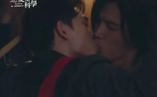 5部:他俩上床了,啊啊啊啊啊! - 51虹马 5部:他俩上床了,啊啊啊啊啊! - 51虹马