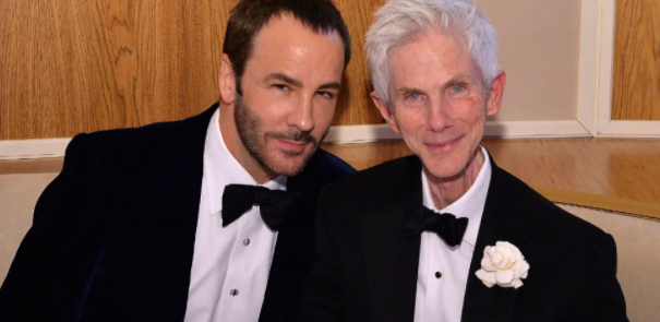 汤姆·福特和理查德·巴克利永远在一起 - 51虹马