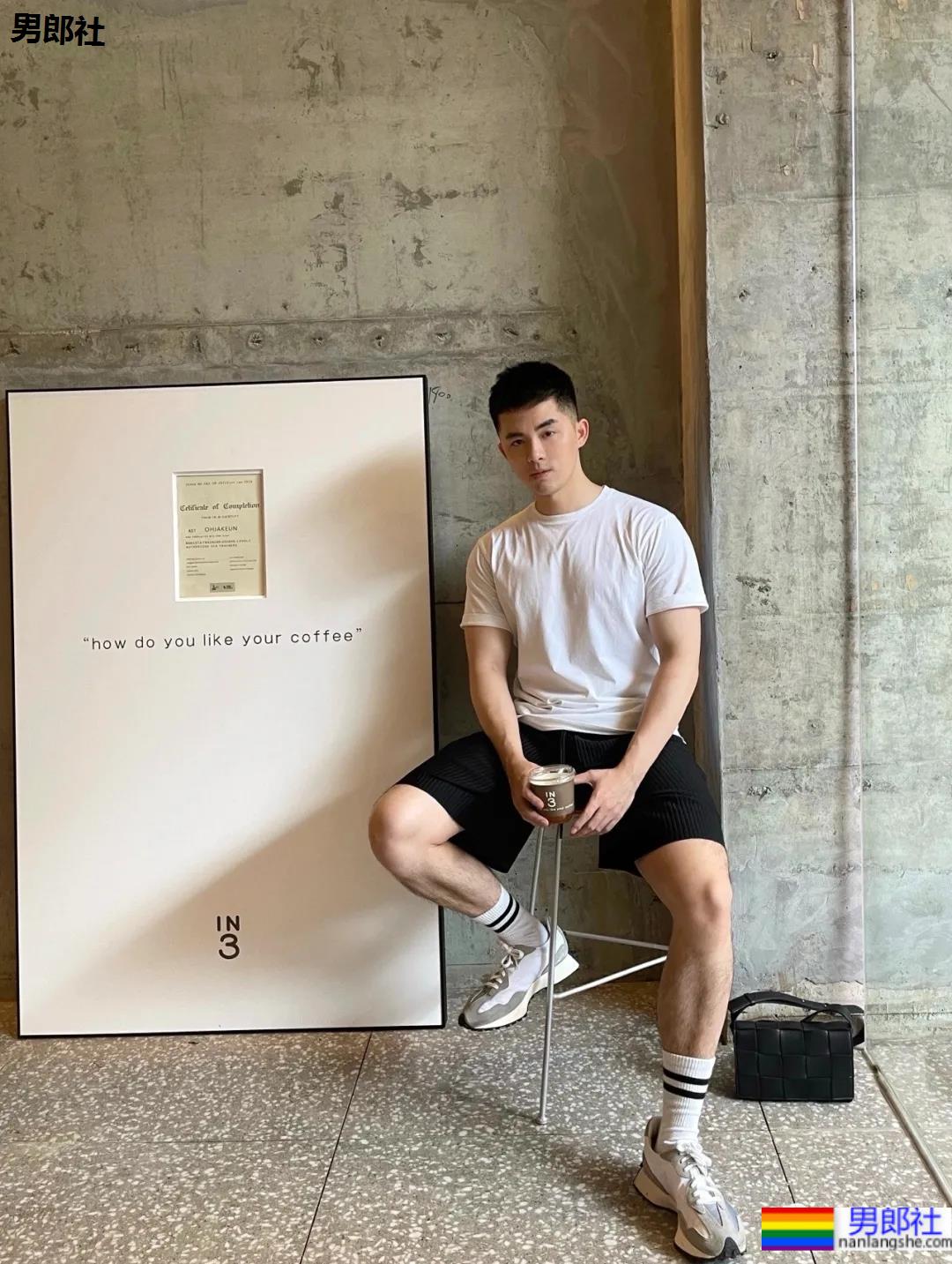 阳光帅气的健气男孩，这个运动系小狼狗有点帅！ - 51虹马