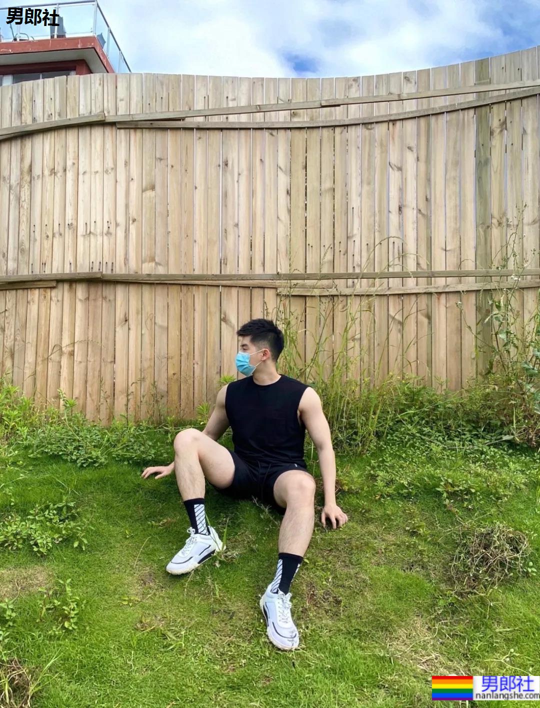 阳光帅气的健气男孩，这个运动系小狼狗有点帅！ - 51虹马