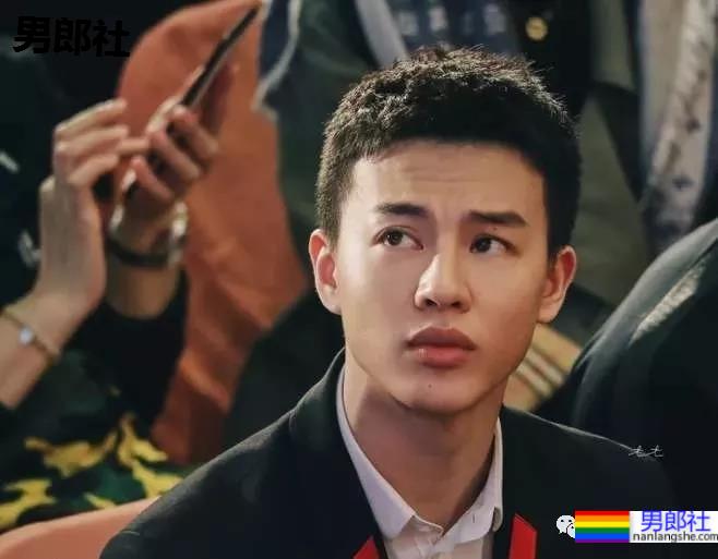 新晋男神尹昉官宣当爸爸上热搜！多少人曾馋过他的身子！ - 51虹马