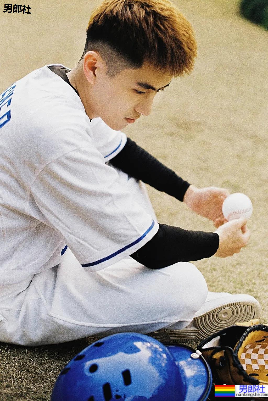 摄影师镜头下的棒球运动男孩，私照也太好看了！ - 51虹马