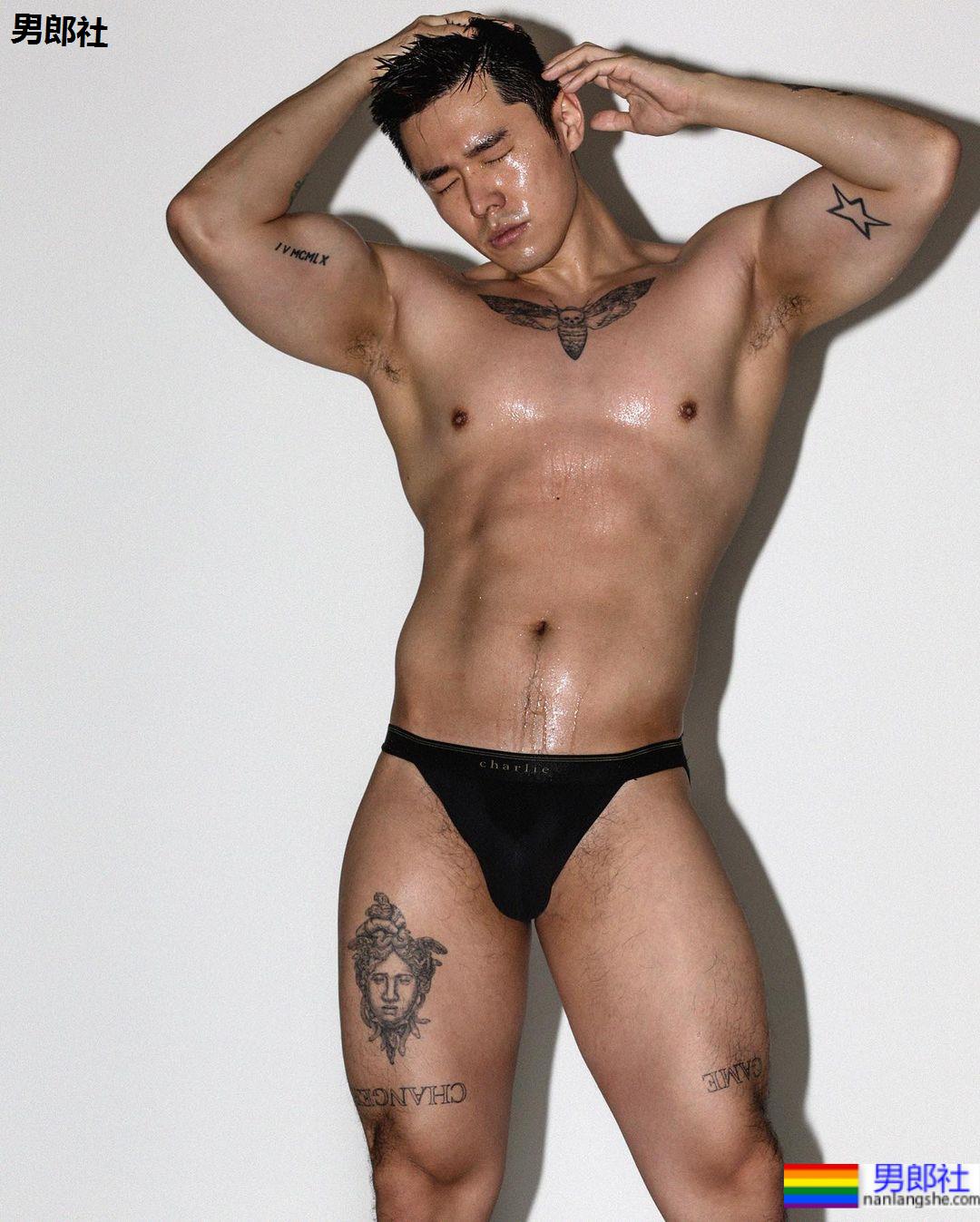 周一嘎肌肉｜肌肉配潮牌直接辣出水！结实背肌性感屁屁还不舔爆：Jay Park - 51虹马