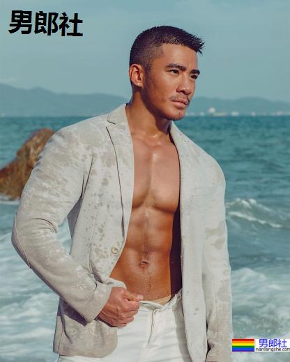 医师斜槓脱衣勐男！逆天颜值爆量肌肉让人直接湿透：Deson Choi - 51虹马