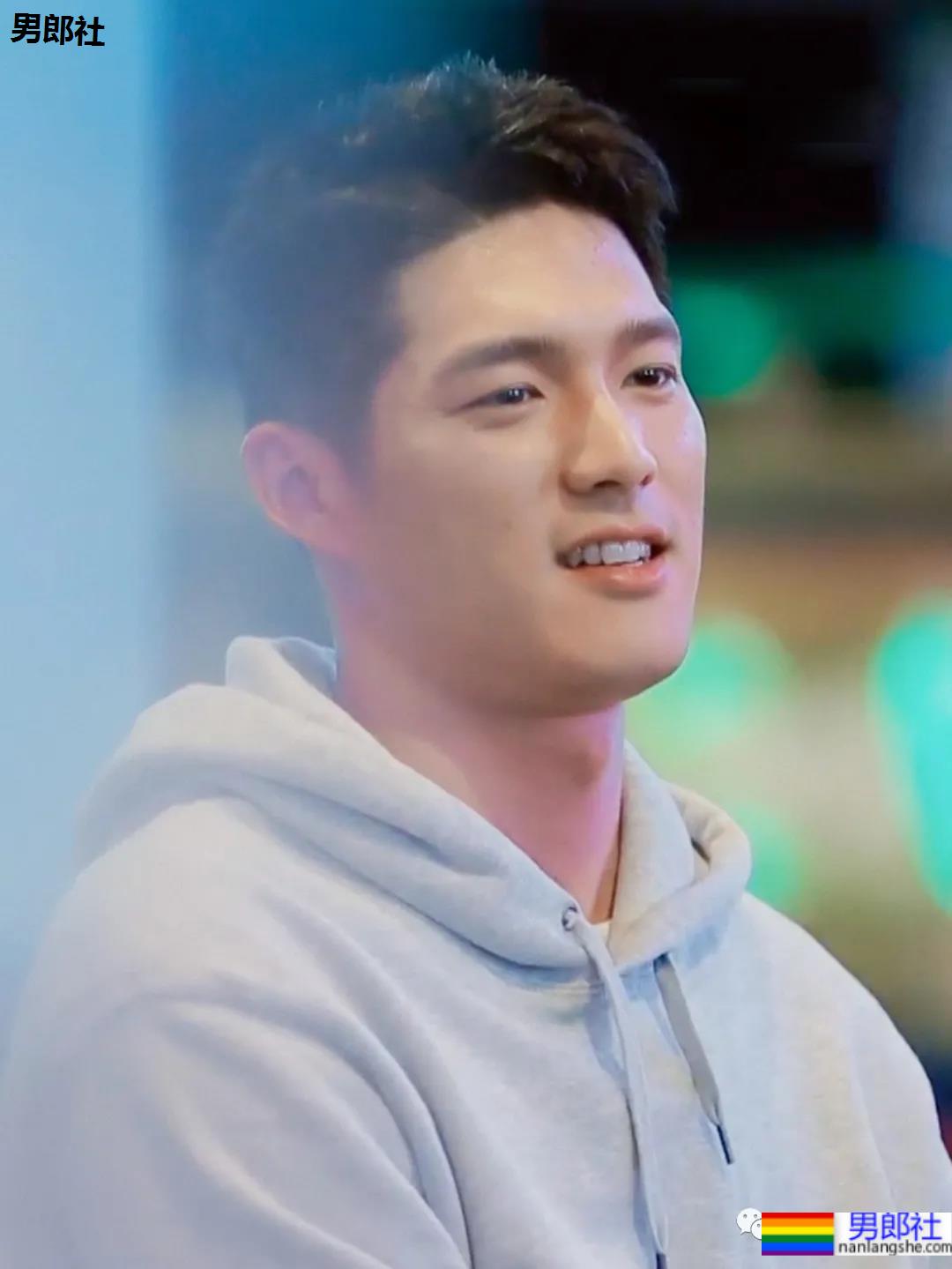 王子文的超帅男友吴永恩进圈当男模了？ - 51虹马