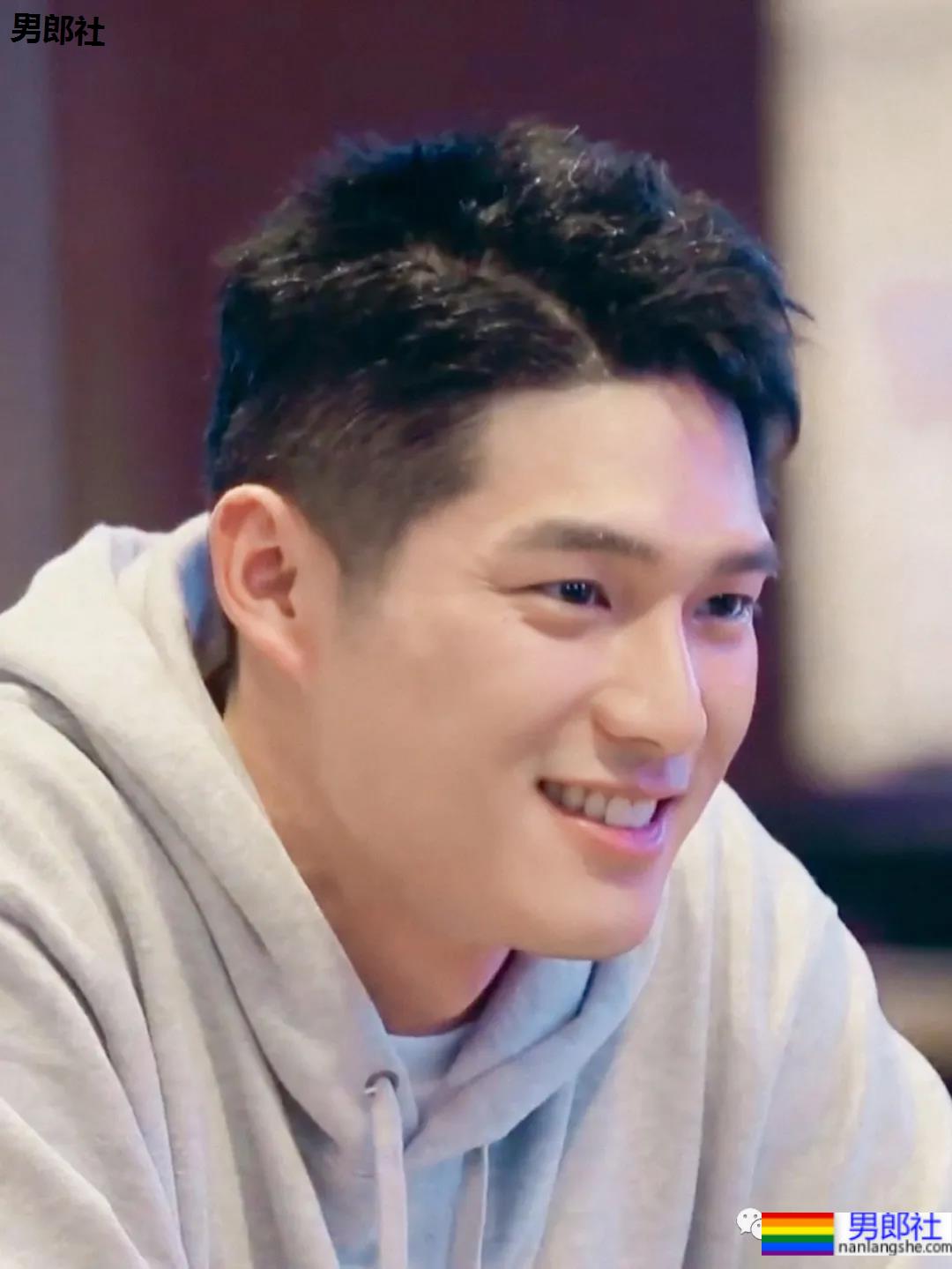 王子文的超帅男友吴永恩进圈当男模了？ - 51虹马