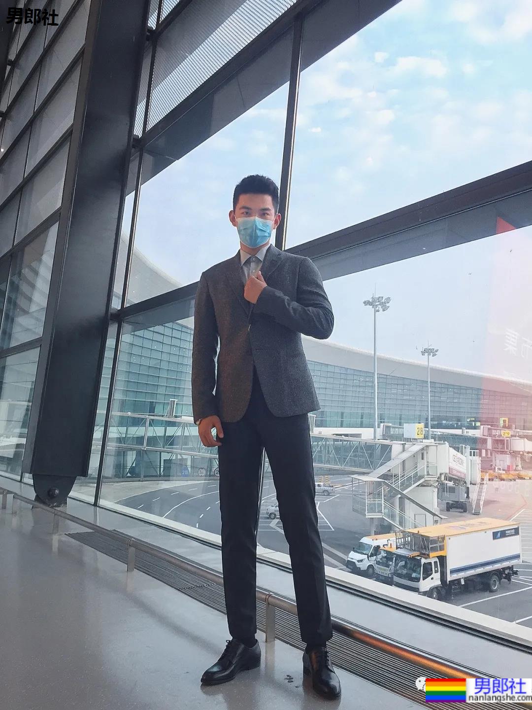 187CM的郑州小哥成网红，这腿也太长了吧 - 51虹马