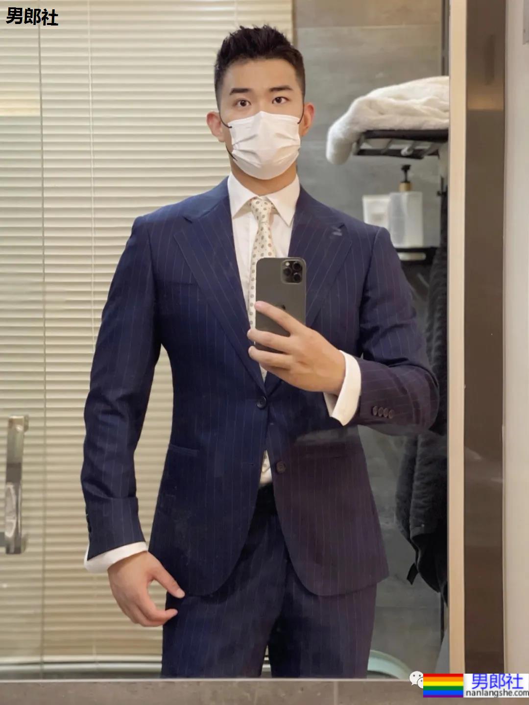 187CM的郑州小哥成网红，这腿也太长了吧 - 51虹马