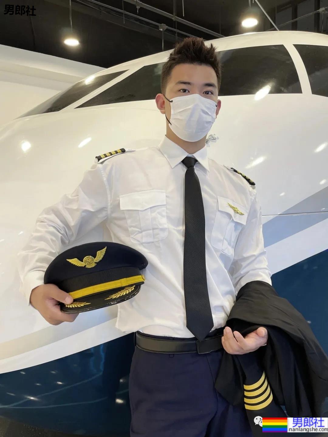 187CM的郑州小哥成网红，这腿也太长了吧 - 51虹马