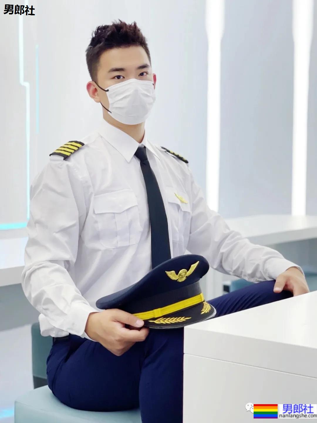 187CM的郑州小哥成网红，这腿也太长了吧 - 51虹马