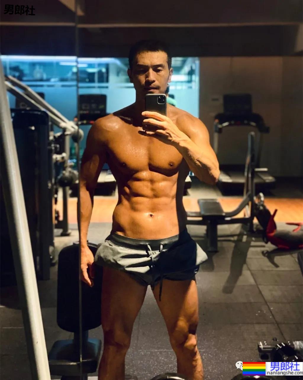 徒手把罗云熙打到缝针！这名大连男模肌肉身材有多吓人？ - 51虹马