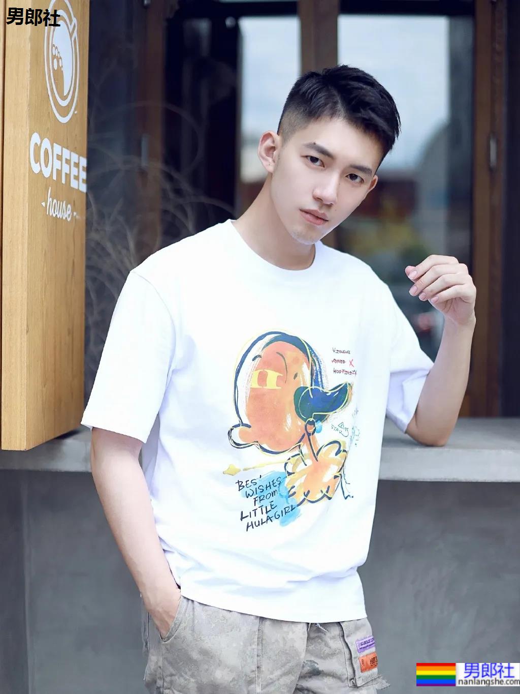 干净帅气的小哥哥，这也太帅了吧！ - 51虹马