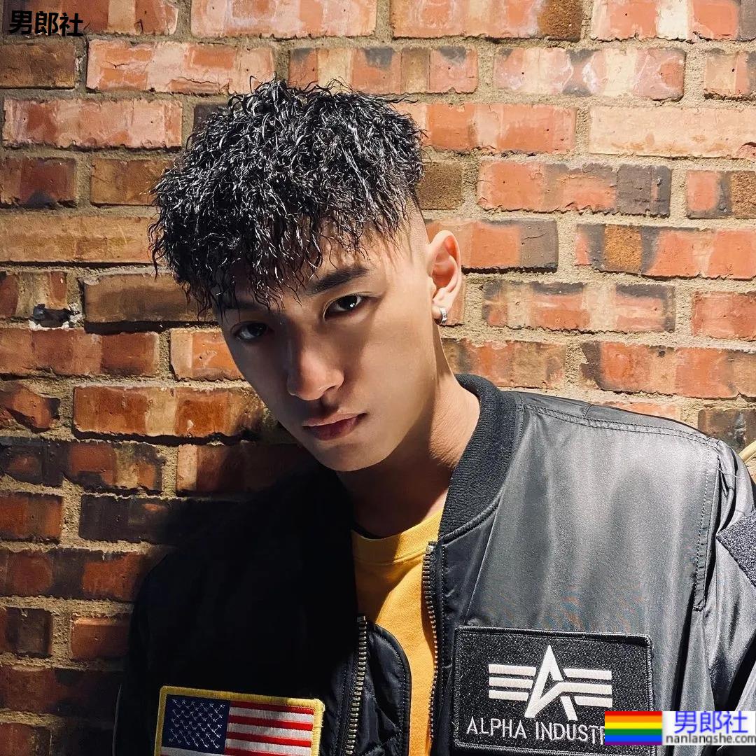 2021秋冬亚洲男士发型流行趋势,帅炸毛了 - 51虹马 2021秋冬亚洲男士发型流行趋势,帅炸毛了 - 51虹马