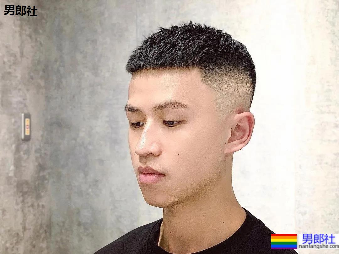 2021秋冬亚洲男士发型流行趋势,帅炸毛了 - 51虹马 2021秋冬亚洲男士发型流行趋势,帅炸毛了 - 51虹马