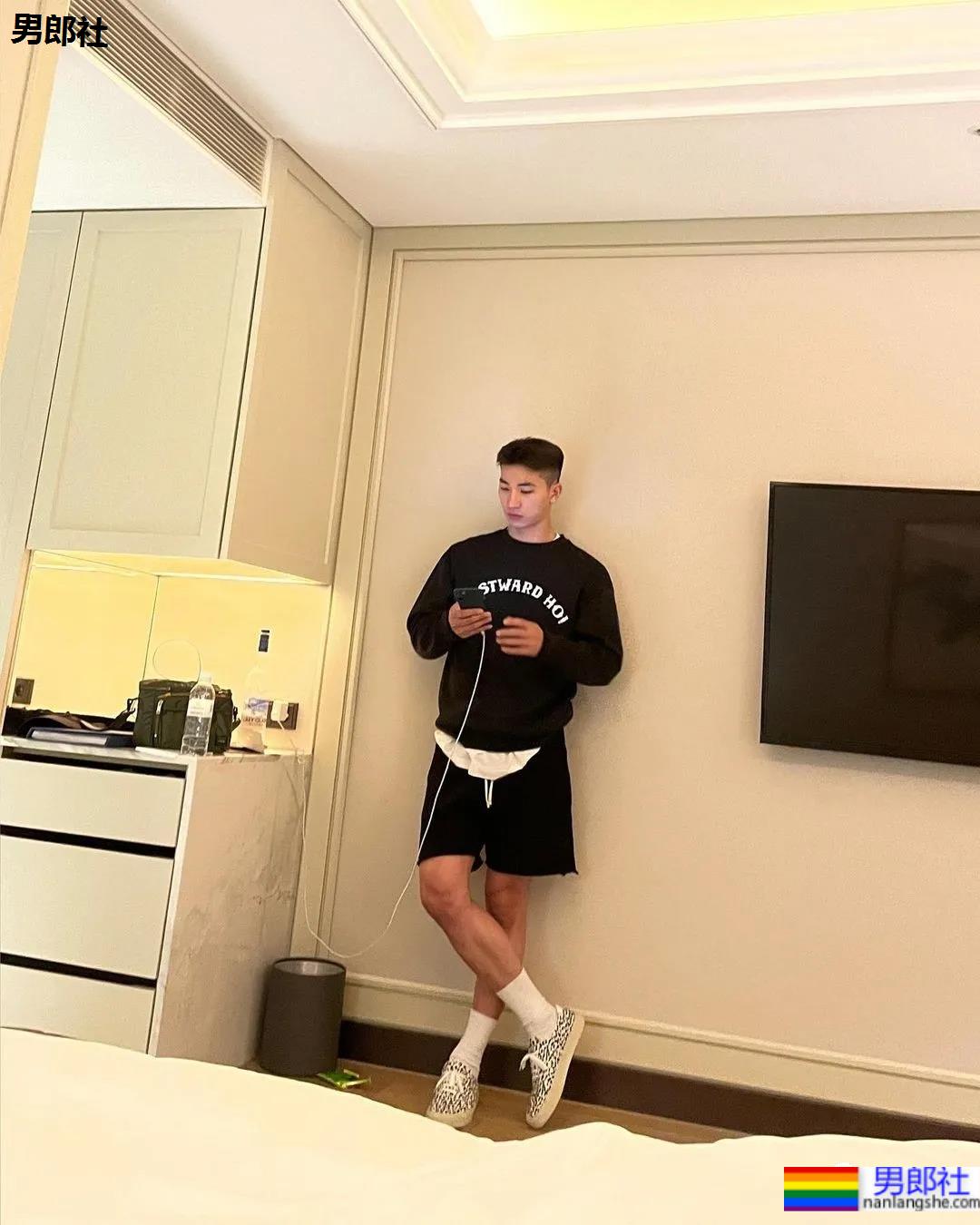 网红肌肉小红爆红推特，真相原来是这样子…… - 51虹马