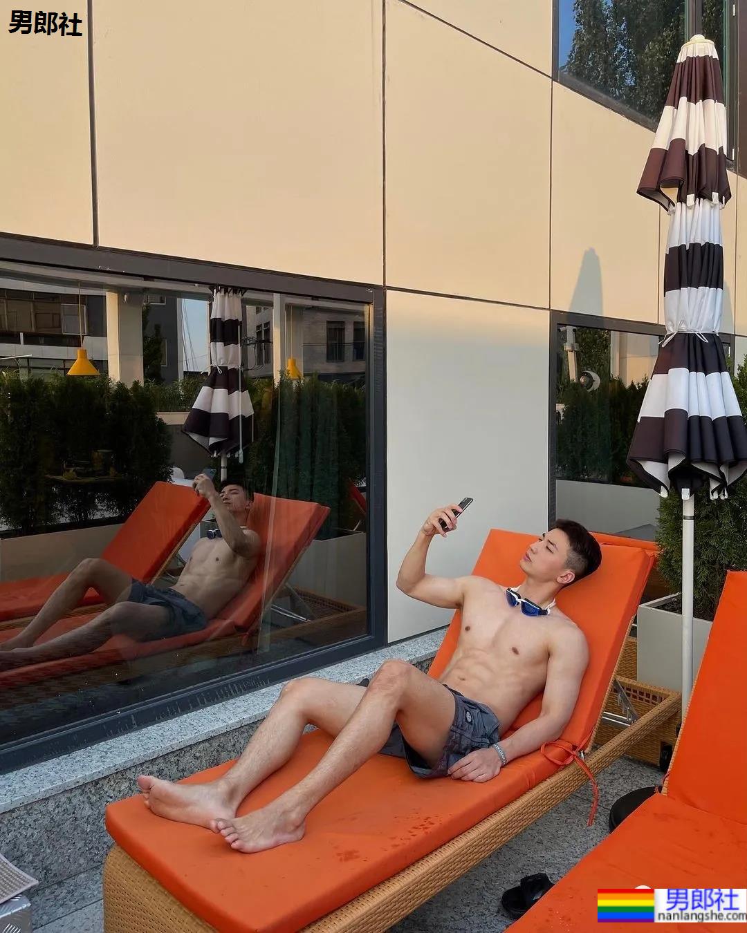 网红肌肉小红爆红推特，真相原来是这样子…… - 51虹马