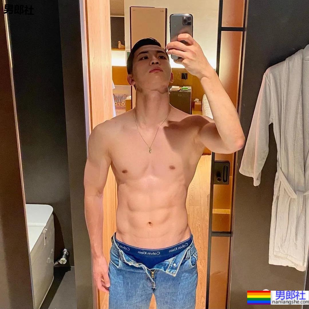 网红肌肉小红爆红推特，真相原来是这样子…… - 51虹马