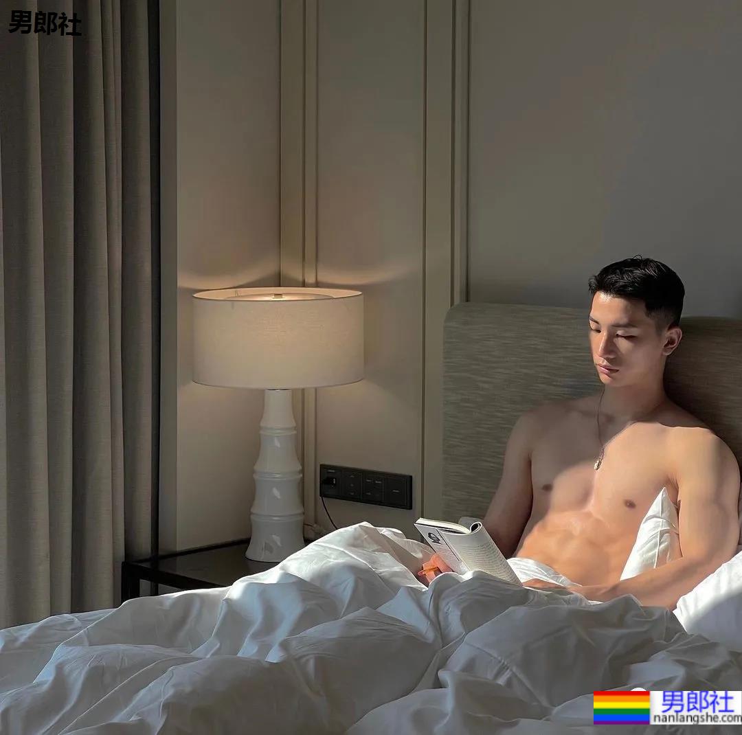 网红肌肉小红爆红推特，真相原来是这样子…… - 51虹马