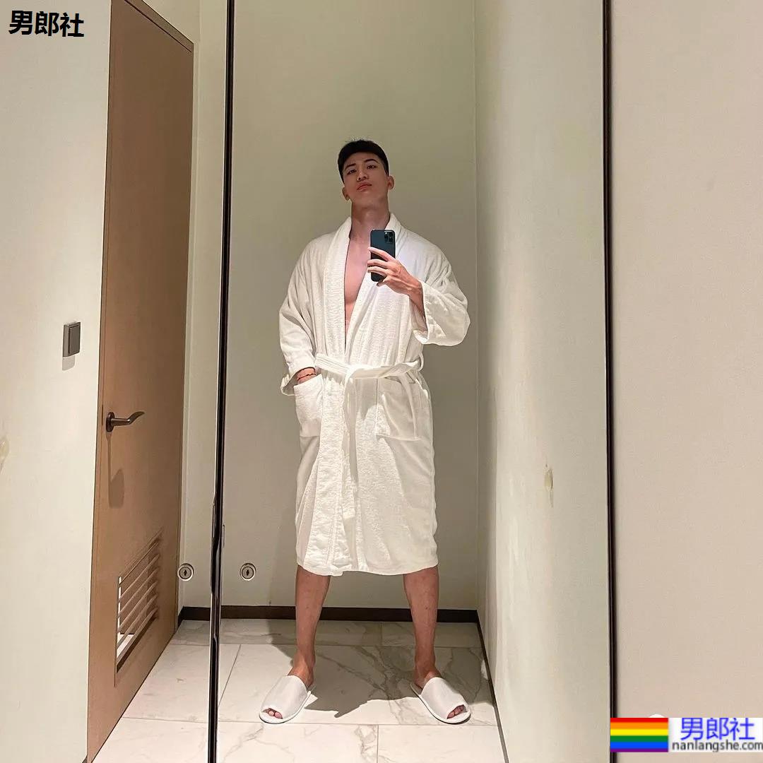 网红肌肉小红爆红推特，真相原来是这样子…… - 51虹马