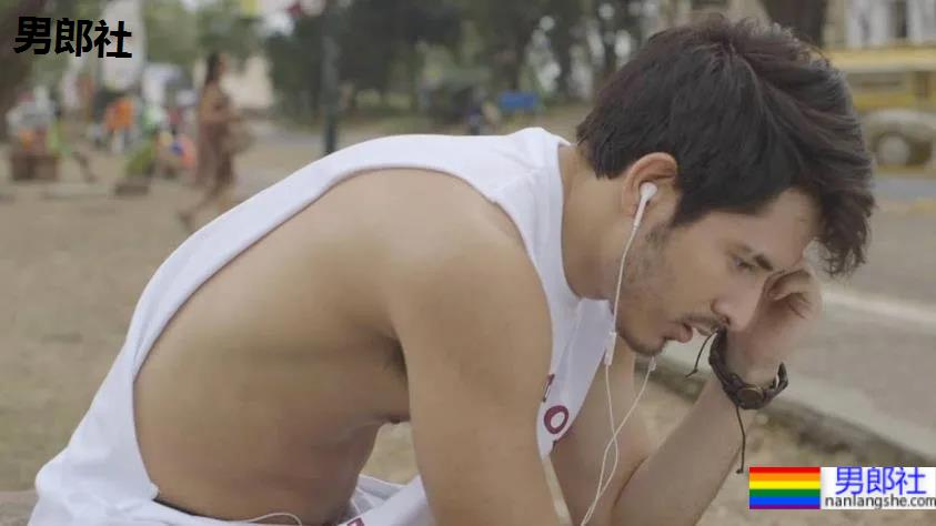 菲律宾电影《四天后决定爱不爱你 》校园少男痴心等待 - 51虹马 菲律宾电影《四天后决定爱不爱你 》校园少男痴心等待 - 51虹马