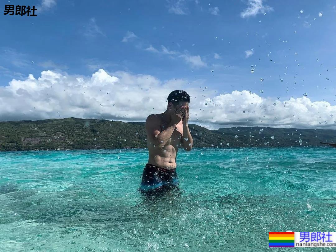 忠犬系排球运动员转行后被指抄袭,这身材网友直呼老公! - 51虹马 忠犬系排球运动员转行后被指抄袭,这身材网友直呼老公! - 51虹马