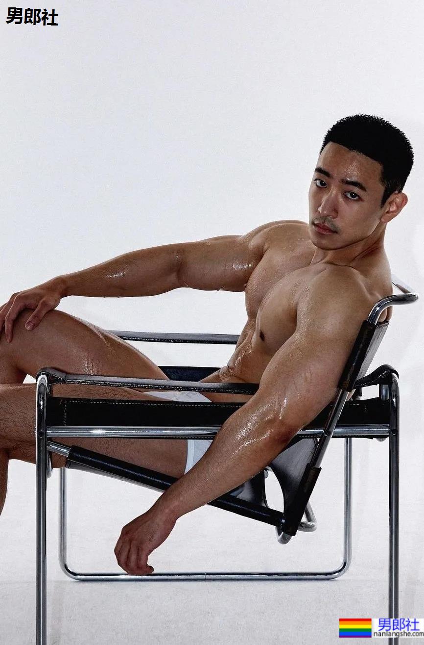 不爱白斩鸡专爱黑肌男?这摄影师也太懂男人了~ - 51虹马 不爱白斩鸡专爱黑肌男?这摄影师也太懂男人了~ - 51虹马