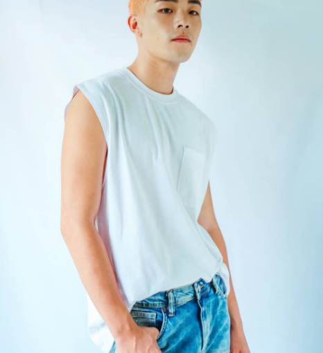 号称「最省服装BL」林依晨师弟耽美处女作《听不见的距离》牧森、龙语申激情床戏超诱人 - 51虹马 号称「最省服装BL」林依晨师弟耽美处女作《听不见的距离》牧森、龙语申激情床戏超诱人 - 51虹马