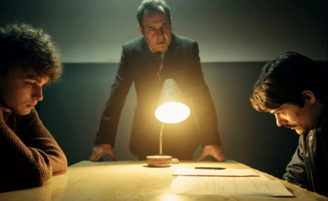 网飞打造的波兰版“东宫西宫”-51虹马