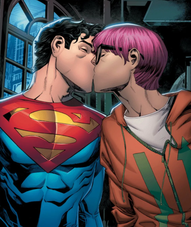 新超人出柜!与亚裔记者男友深情相吻登上各大媒体版面 - 51虹马 新超人出柜!与亚裔记者男友深情相吻登上各大媒体版面 - 51虹马