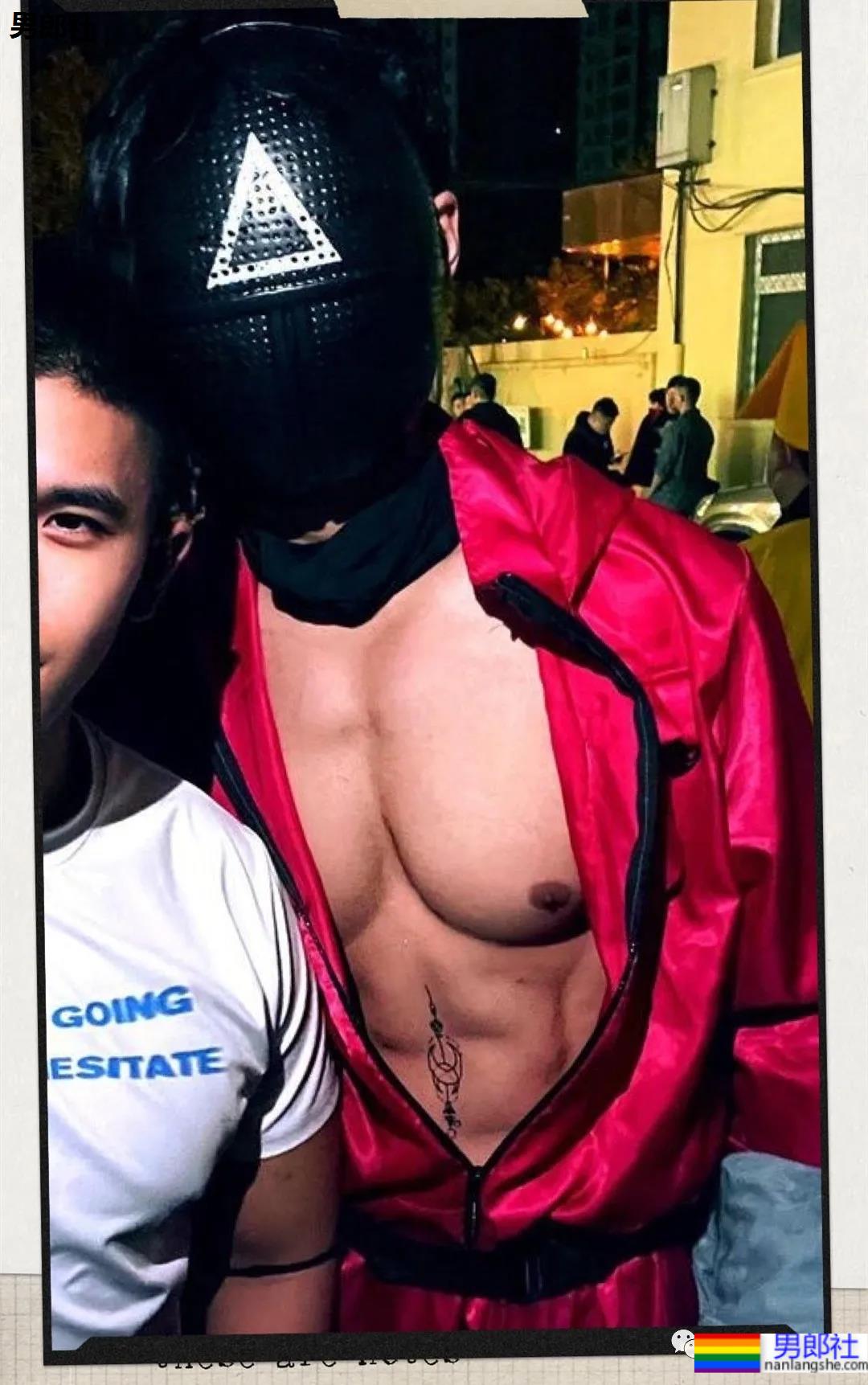 万圣节肌肉男们cos鱿鱼游戏太性感了！ - 51虹马