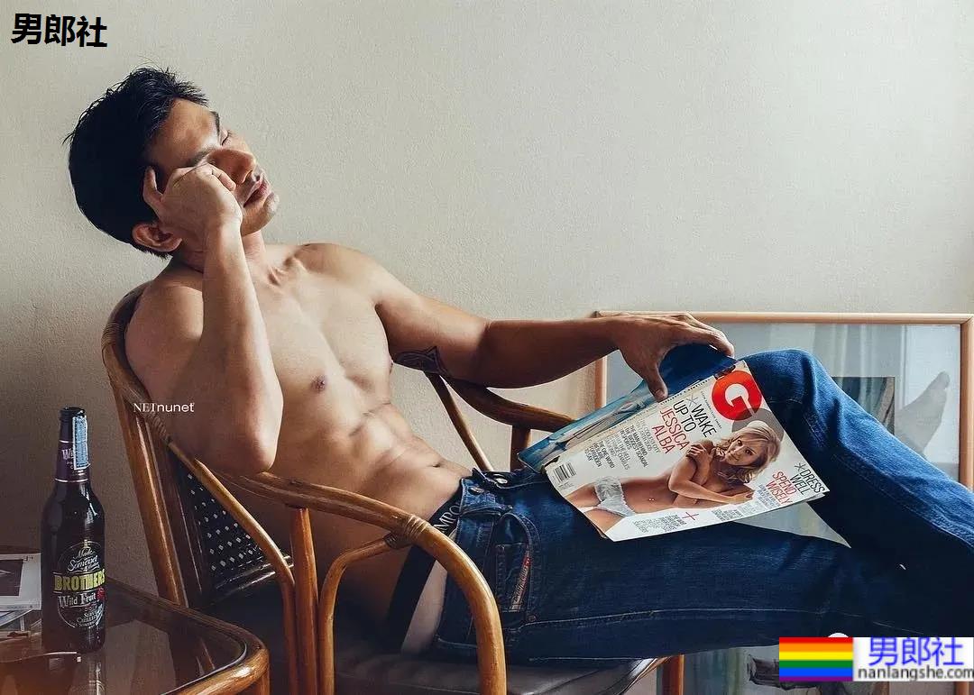 网红肌肉男拍写真大片被嘲太大了，网友：真不大！ - 51虹马