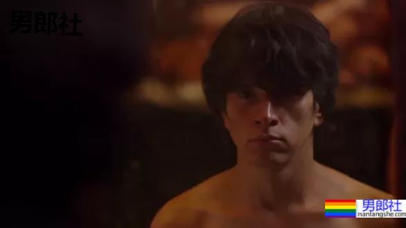 男子监狱里,强悍种马,竟甘愿成为少年泄欲工具? - 51虹马 男子监狱里,强悍种马,竟甘愿成为少年泄欲工具? - 51虹马