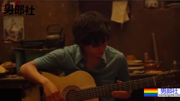 男子监狱里,强悍种马,竟甘愿成为少年泄欲工具? - 51虹马 男子监狱里,强悍种马,竟甘愿成为少年泄欲工具? - 51虹马