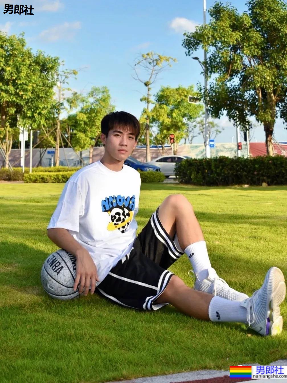 有人喜欢186CM的篮球男孩吗？ - 51虹马