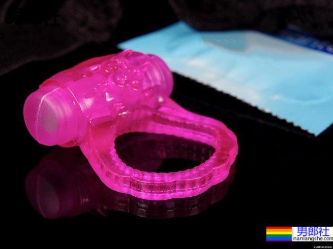 还在传教士吗?教你脸红心跳的性爱小撇步! - 51虹马 还在传教士吗?教你脸红心跳的性爱小撇步! - 51虹马