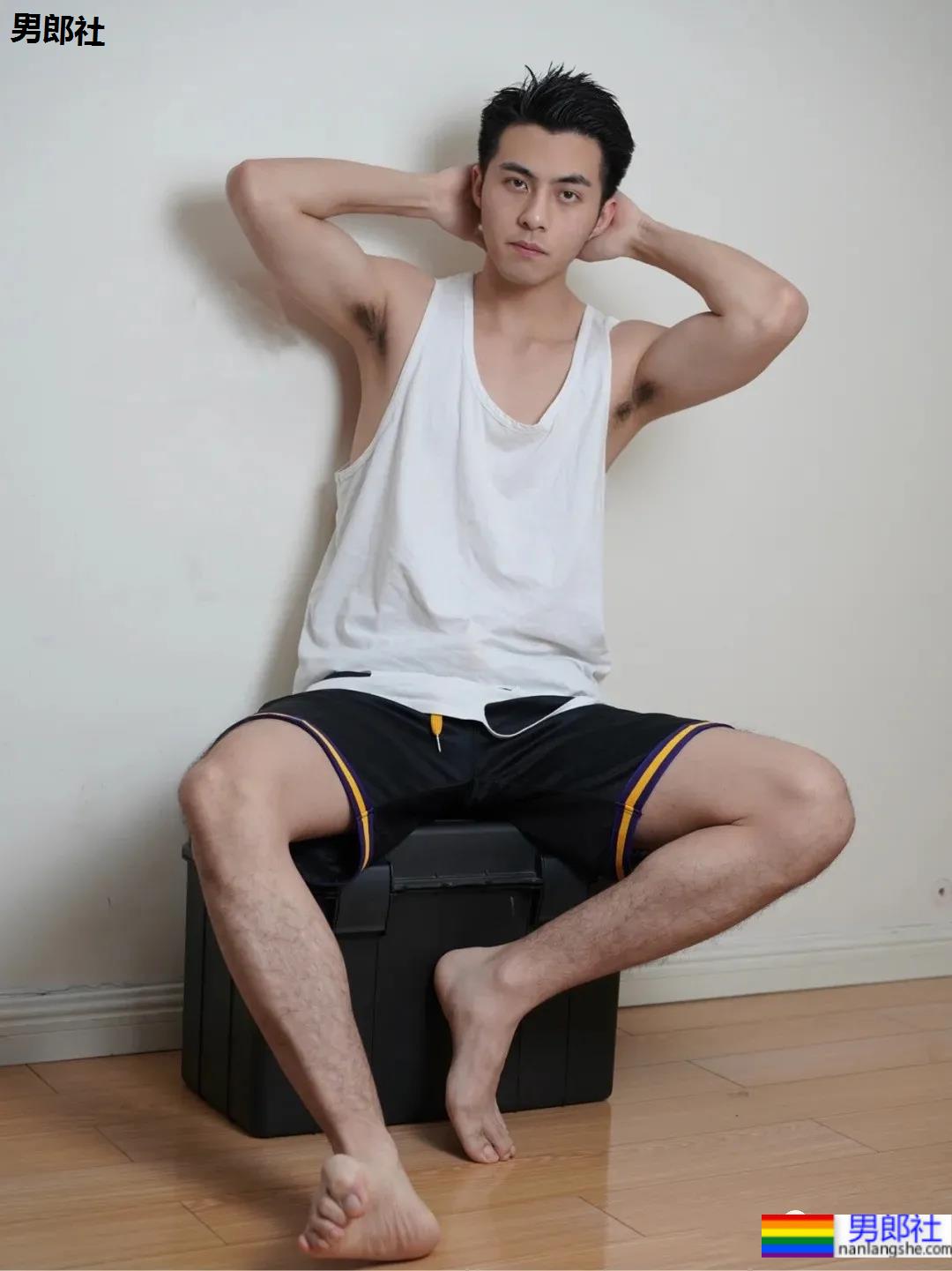 无论AJ球服还是衬衫制服，你喜欢的样子他都有！ - 51虹马