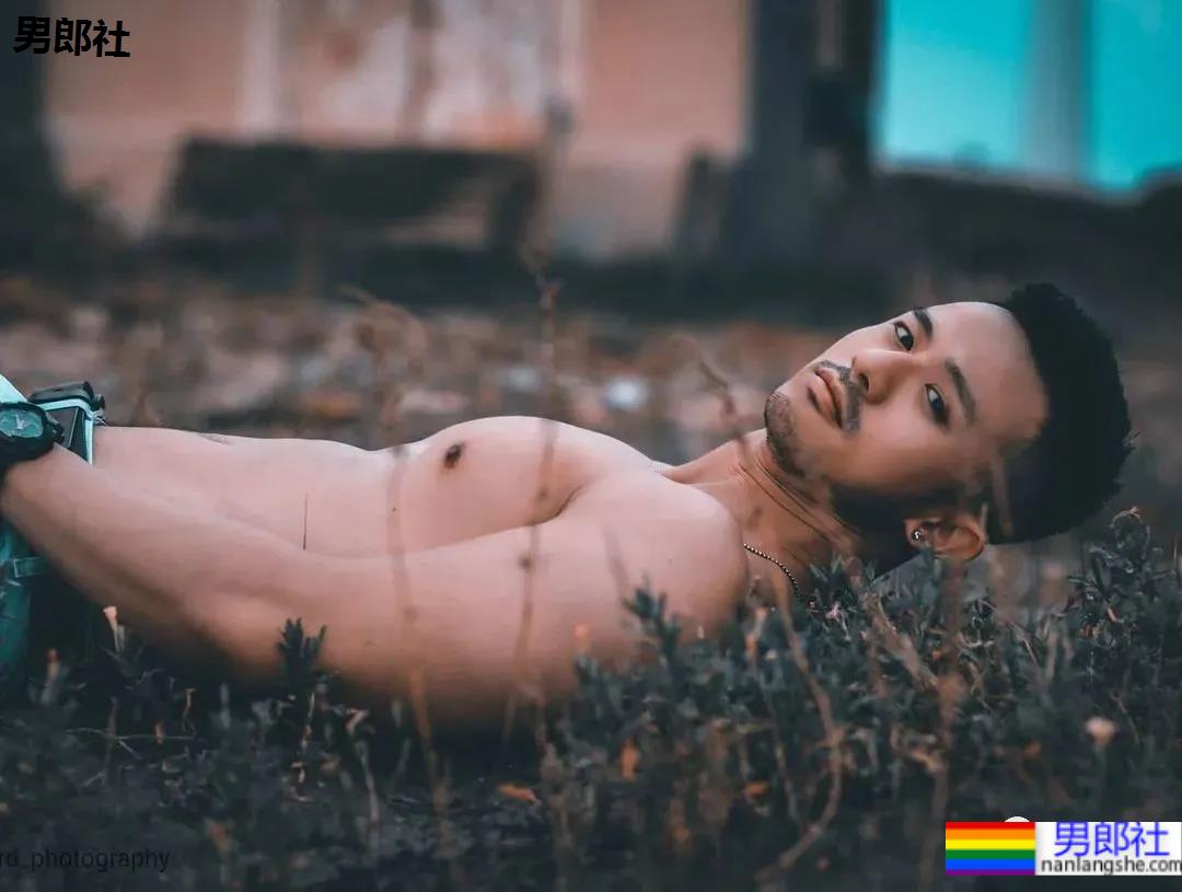 肌肉网红自曝超爱菊花,网友:这个坏习惯一定要改掉! - 51虹马 肌肉网红自曝超爱菊花,网友:这个坏习惯一定要改掉! - 51虹马