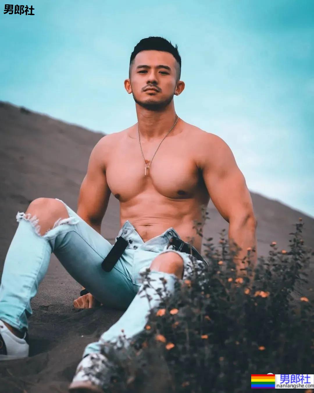 肌肉网红自曝超爱菊花,网友:这个坏习惯一定要改掉! - 51虹马 肌肉网红自曝超爱菊花,网友:这个坏习惯一定要改掉! - 51虹马