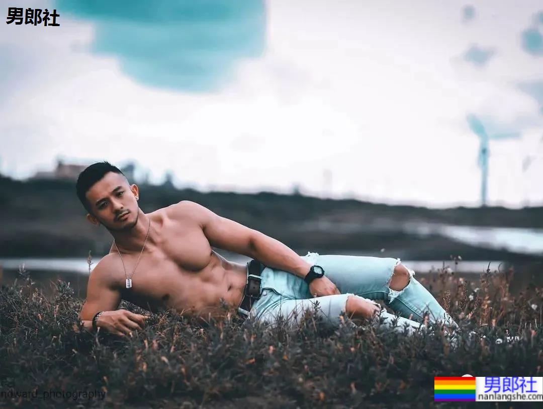 肌肉网红自曝超爱菊花,网友:这个坏习惯一定要改掉! - 51虹马 肌肉网红自曝超爱菊花,网友:这个坏习惯一定要改掉! - 51虹马