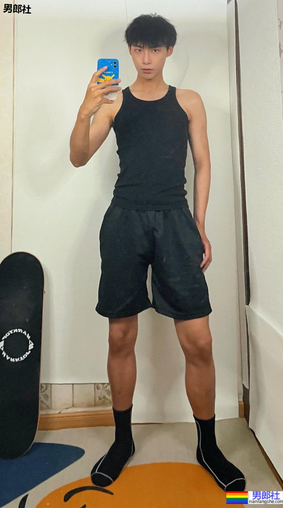 推特体育生美能达火了，抖音号已被扒 - 51虹马