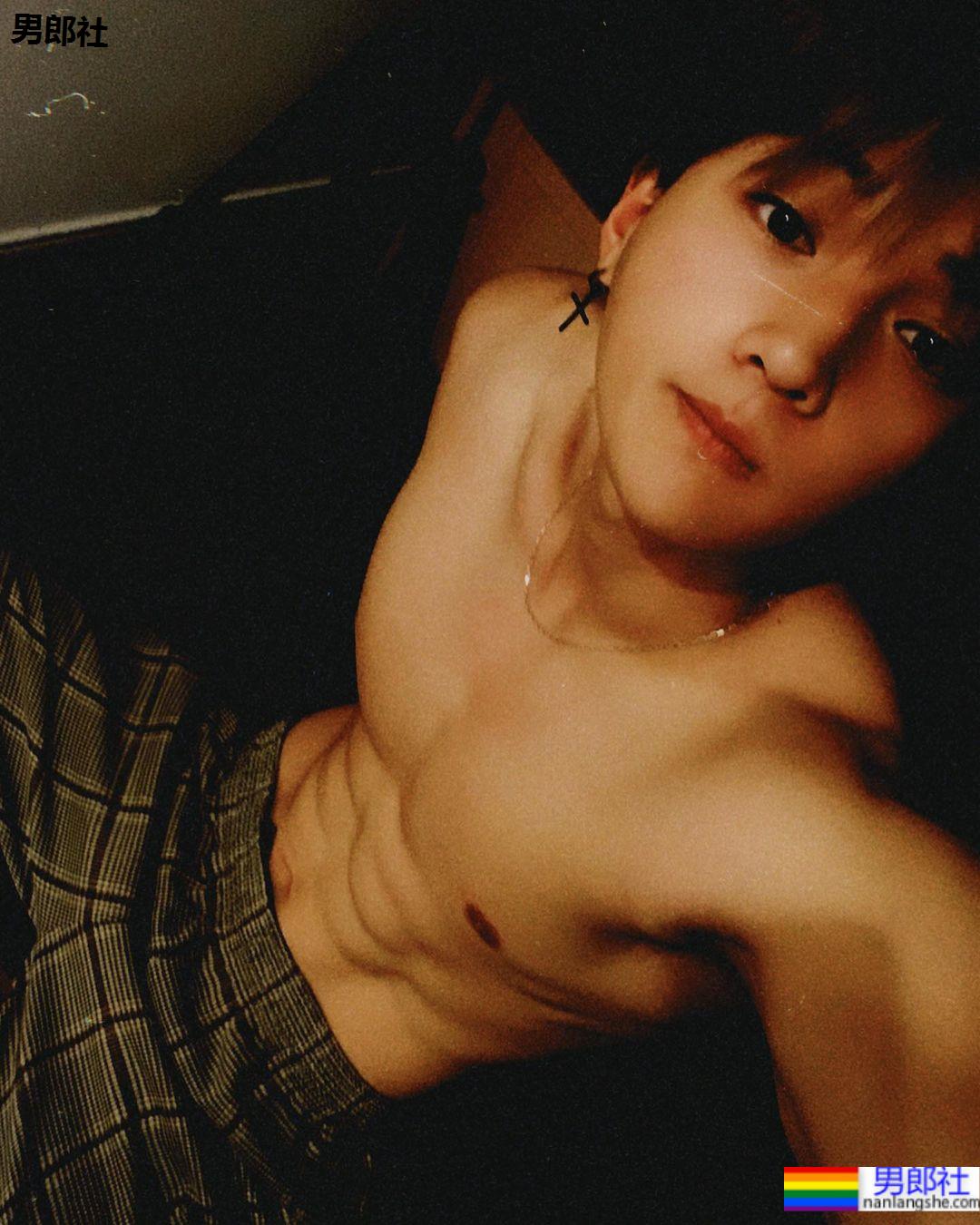 日团主唱八木勇征主演BL《美丽的他》 童颜底下藏惊人巨肌身材 - 51虹马 日团主唱八木勇征主演BL《美丽的他》 童颜底下藏惊人巨肌身材 - 51虹马